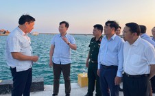 Phú Quý không một mình