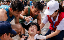 Runner bất ngờ gục ngã ở 20m cuối, bác sĩ khuyến cáo những điều cần thiết