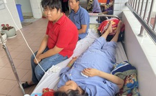 "Xót lòng gia cảnh nam sinh lớp 9 bệnh tật, đi bán vé số dạo ở Cần Thơ": Lay động nhiều người