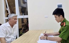 Tạm giữ hình sự tài xế xe sang Mercedes tạt đầu, đấm tài xế taxi