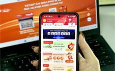 Bắt nhịp không tiền mặt, 4 triệu người chọn giải trí có thưởng qua Vietlott SMS