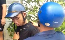 Nam sinh ở Đồng Nai đang đi trên đường thì bất ngờ bị đâm trọng thương 