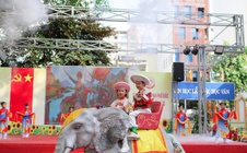 Hóa thân thành nhân vật lịch sử, học sinh lớp 1 "bùng nổ" với hành trình theo dấu chân anh hùng