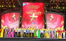 TPHCM: Tự hào, xúc động trước chương trình đặc biệt kỷ niệm 51 năm ngày non sông liền một dải
