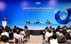 Chủ tịch HĐQT Trần Hùng Huy nêu lý do ACB không đạt chỉ tiêu lợi nhuận
