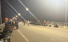 Một cây cầu, 2 vụ tự tử trong cùng một ngày