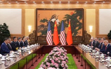 Nhìn lại ngày đầu thăm Bắc Kinh của Tổng thống Mỹ Donald Trump