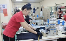 Giữ người cho siêu đô thị
