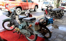Xe đời cũ trước năm 2000 cần lưu ý gì khi dùng xăng E10?