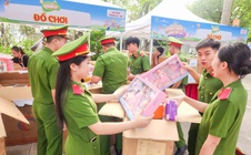 Hơn 18.000 phần quà tặng bệnh nhi dịp 1-6