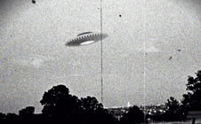 Xôn xao hồ sơ mật UFO của Mỹ: Những vụ chạm trán "nổi da gà"