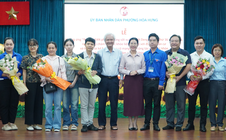 Phường Hòa Hưng ra mắt Đội chăm sóc sức khỏe liên tục cho người dân