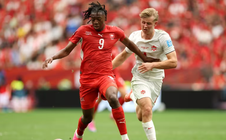 Thua trận, chủ nhà Canada vẫn lọt vào vòng 1/16 World Cup 2026