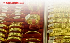 Giá vàng “chạm đáy”, người mua ở đỉnh lỗ bao nhiêu?