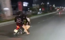 3 thiếu nữ đi xe máy lạng lách, đánh võng trên đường