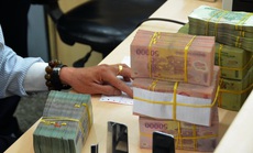 Lãi suất huy động lại giảm