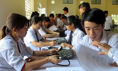 Bảo hiểm y tế học đường: Nhà nước hỗ trợ 30%, học sinh phải đóng bao nhiêu?