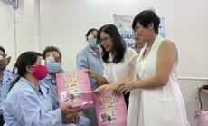 Dược Thuận Gia và VIETCO giúp bà con nghèo mổ mắt