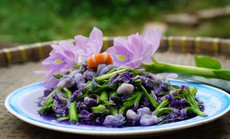 Lạ miệng với bông lục bình xào tép