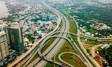 Đại gia địa ốc ngược dòng với căn hộ cao cấp vùng ven