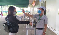 CÁC KHU CHẾ XUẤT - KHU CÔNG NGHIỆP TP HCM: Vừa phòng dịch vừa hỗ trợ công nhân