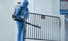 CLIP: Phong toả tòa chung cư có ca dương tính SARS-CoV-2 đi máy bay từ TP HCM về