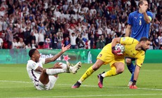 Màn diễn chói sáng của Donnarumma