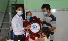 Trao tặng nhà Đại đoàn kết cho hộ nghèo xã An Điền, thị xã Bến Cát