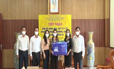 Quỹ Từ thiện Kim Oanh tặng 1500 túi thuốc an sinh cho bệnh nhân mắc Covid-19.