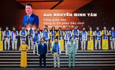 Tổng Giám đốc MiennamPetro nhận giải Sao Đỏ - Doanh nhân trẻ Việt Nam tiêu biểu năm 2022