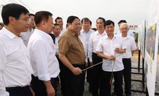 Hình ảnh Thủ tướng khảo sát một số tuyến đường kết nối Đông Nam Bộ với Bình Dương