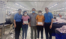 Quảng Trị: Tặng quà công nhân bị tai nạn lao động