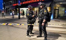 "Khủng bố" đẫm máu ở Na Uy, 16 người thương vong
