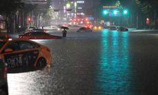 Hàn Quốc chứng kiến trận lũ lụt lịch sử
