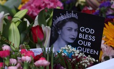 Anh công bố giấy chứng tử của Nữ hoàng Elizabeth II