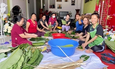 Sinh viên Lào vui Tết Việt tại Đà Nẵng