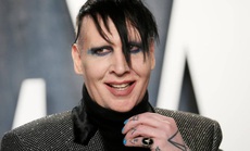 Marilyn Manson bị kiện cưỡng hiếp trẻ vị thành niên