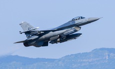 Mỹ bác khả năng chuyển F-16 cho Ukraine, Pháp ra điều kiện