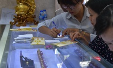 Giá vàng hôm nay 5-10: Vàng thế giới biến động mạnh