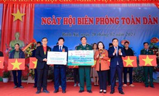 Trao tặng 10.000 lá cờ Tổ quốc tại tỉnh Lạng Sơn