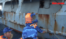 VIDEO: Phát hiện 200.000 lít dầu DO vận chuyển trái phép trên biển