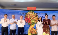 Lãnh đạo TP HCM chúc mừng Ngày thơ Việt Nam