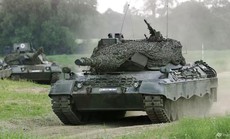 Ba nước hợp sức gửi 180 xe tăng &quot;đã tân trang&quot; cho Ukraine
