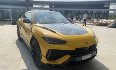 Xe siêu sang ồ ạt đổ về Việt Nam