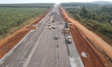 Đề xuất Chính phủ gỡ khó 620.000 m3 đất đắp cao tốc Phan Thiết - Dầu Giây