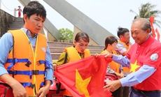NHỊP TIM – MÀU CỜ