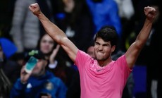 Tay vợt trẻ đánh bật Djokovic khỏi vị trí số 1 thế giới
