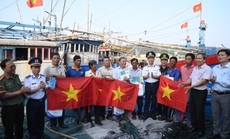 Vùng Cảnh sát biển 2 tuyên truyền chống khai thác IUU