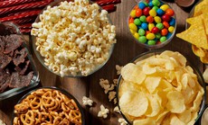 Nghiên cứu rùng mình: 2 loại thức ăn làm biến đổi não bộ