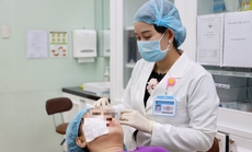 Nhiều Việt kiều về nước làm đẹp da